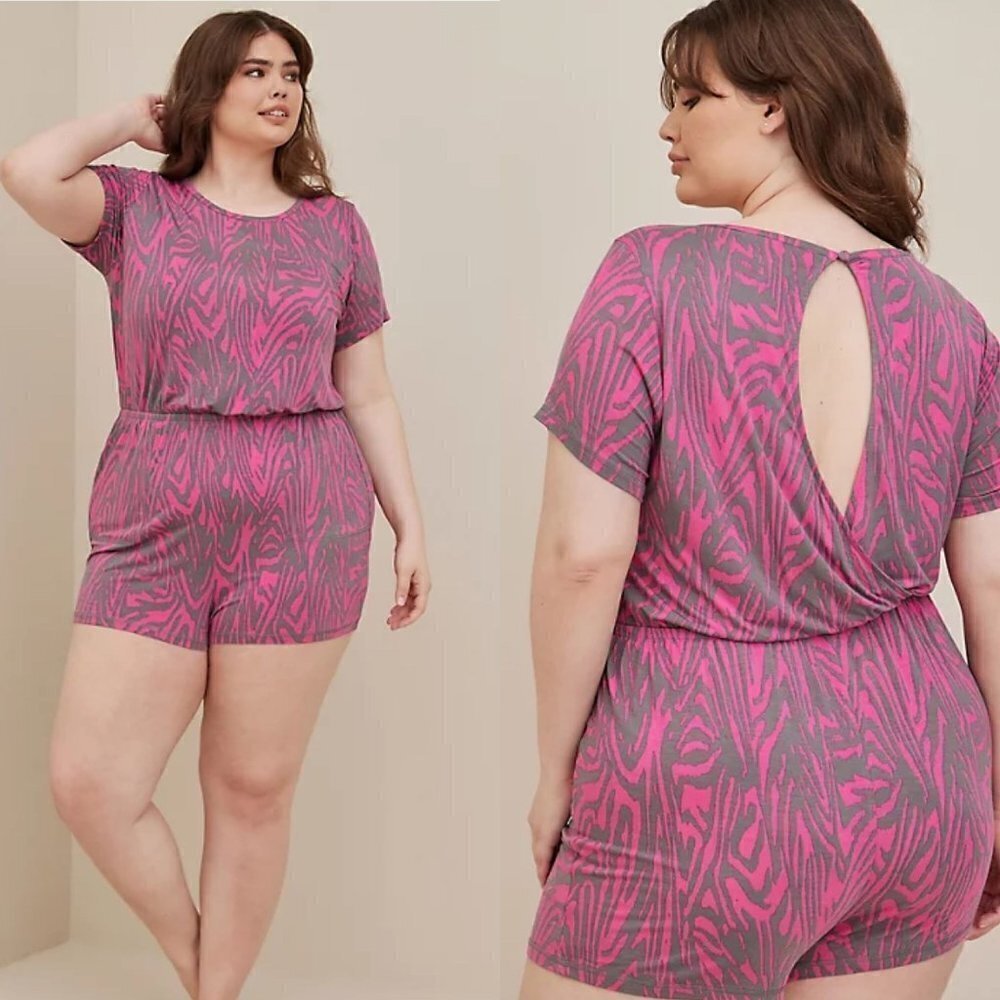 Torrid Womens NWT Zebra Stripe Pink Gray Super Soft Sleep Lounge Romper Plus 3X